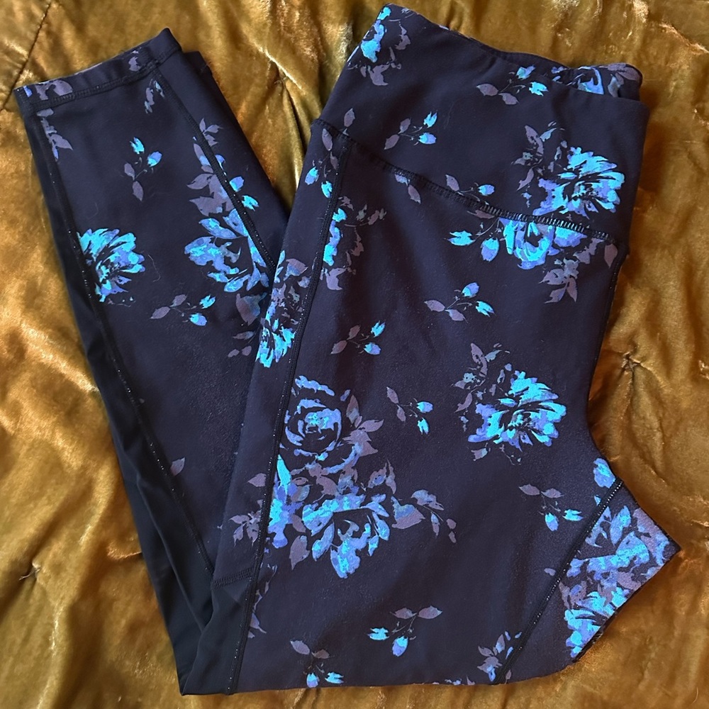 Torrid size 2 athletic pants